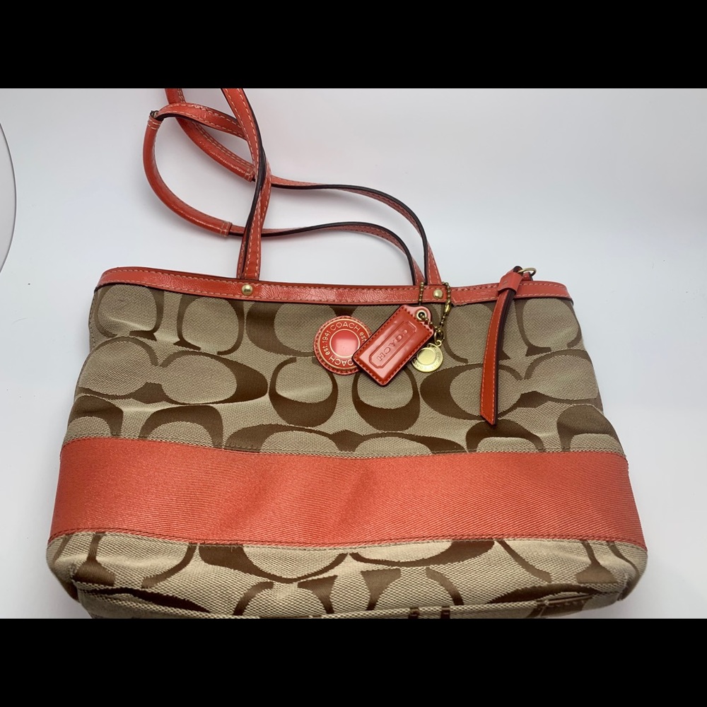 Coach Purse - like new